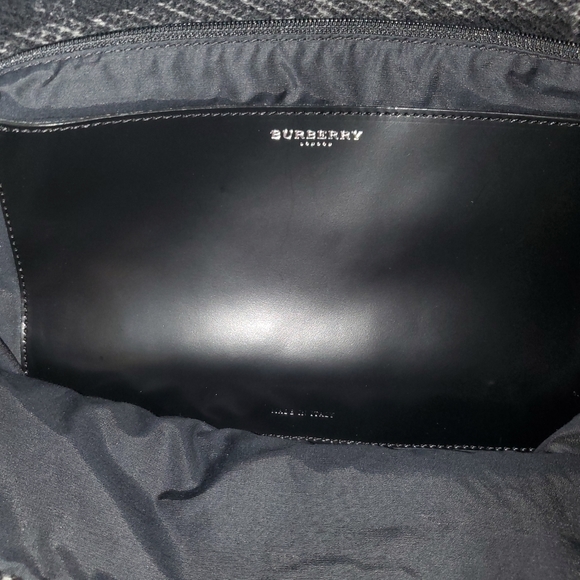 Burberry Bag - Picture 10 of 10